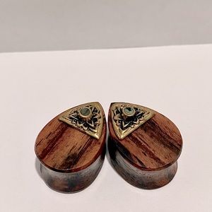 Teardrop Wooden Plugs
